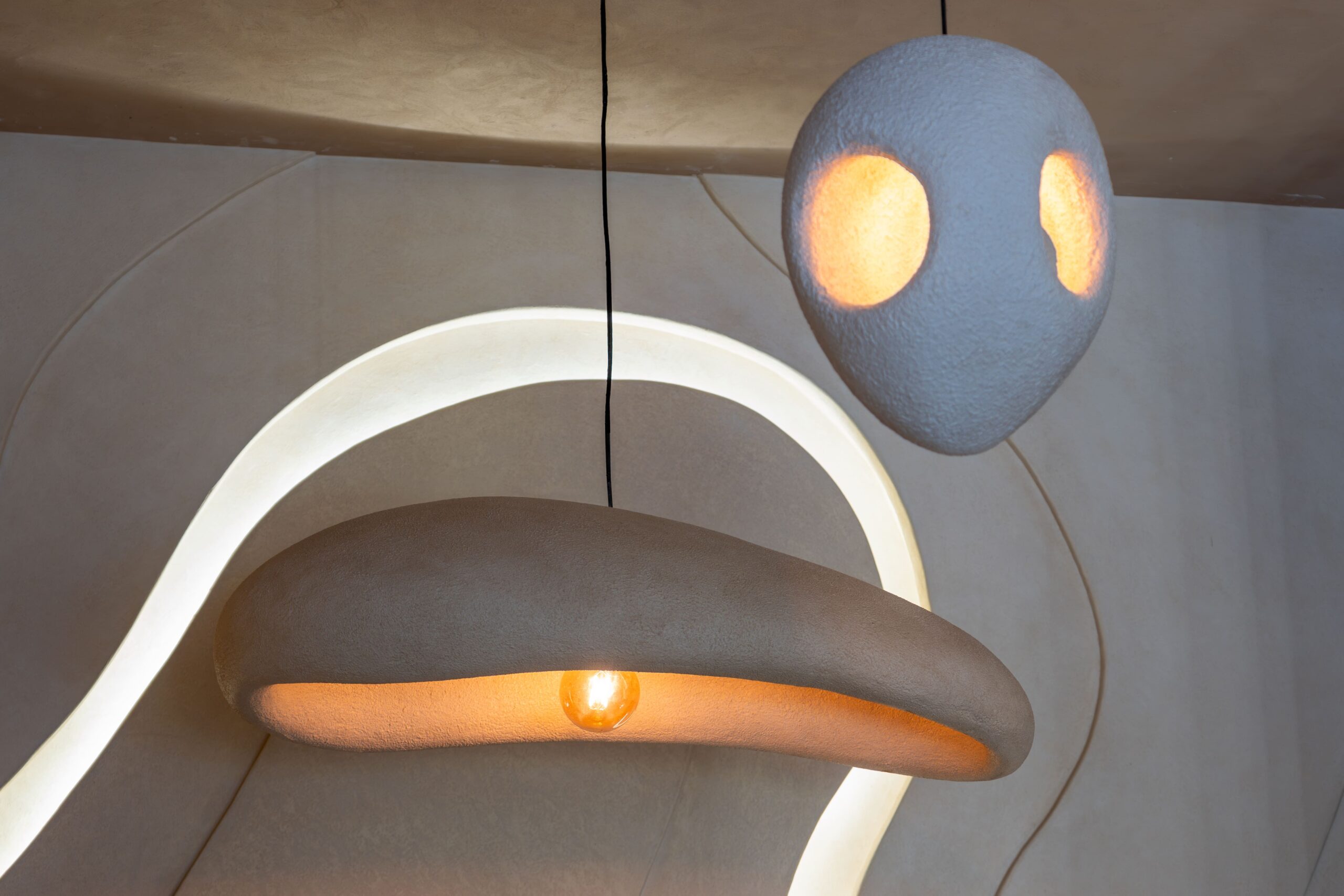 Suspensions en béton ciré – Image 4